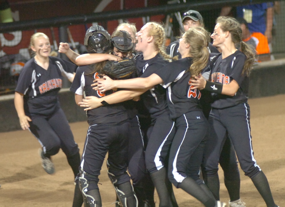 The Kaukauna High School softball team celebrates following a victory at the 2017 WIAA state softball tournament. Dan Plutchak/KCN photo.