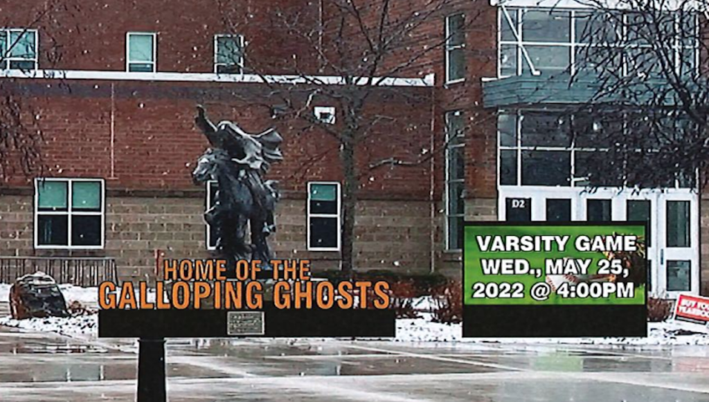 kaukauna galloping ghost statue