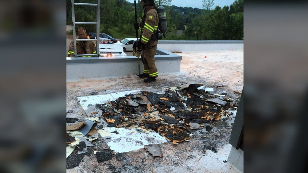 Fireworks on roof causes major damage to Kaukauna building Kaukauna