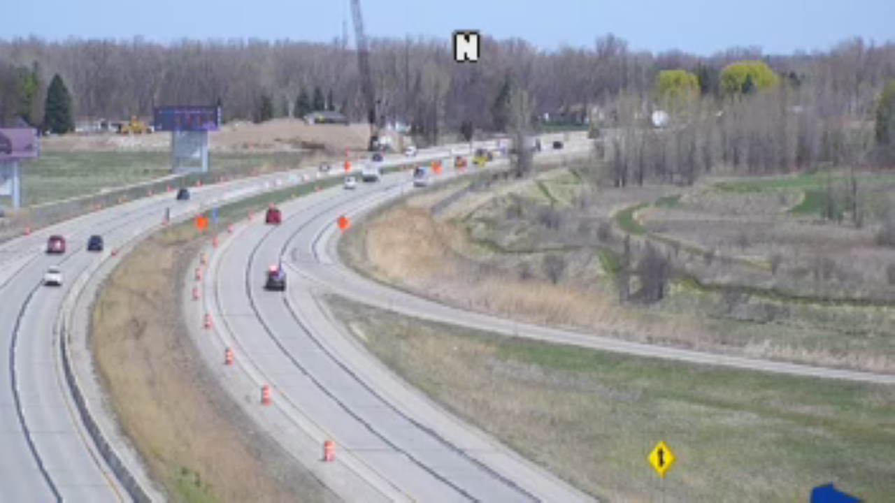 Northbound and southbound I-41 between Wisconsin Avenue and Richmond Street in Appleton will be closed nightly from Tuesday, April 23 to Friday,