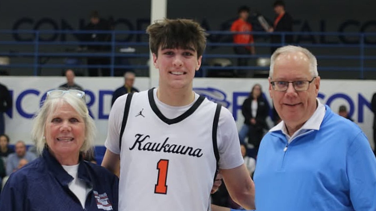 Kaukauna Ghost senior forward Caden Graff was awarded a $5,000 Majerus Family Foundation scholarship Thursday at the WBY Shootout in Mequon.