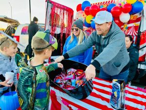 Free trunk-or-treat in Kaukauna features more than 50 stops