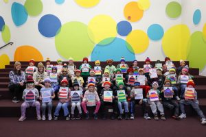 Kaukauna knitting club’s project brings winter hats to life