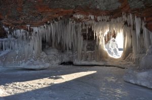 Apostle Islands ice caves to open for the first time since 2015