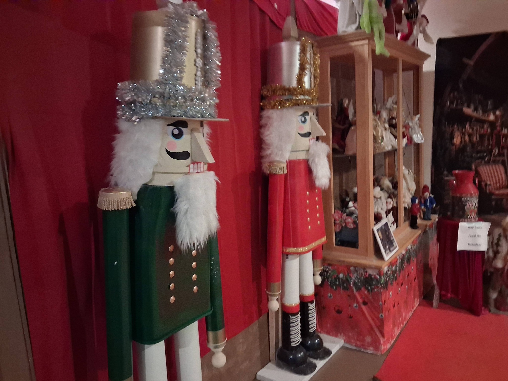 North Pole Christmas Village, which began years ago in Kaukauna, to close down