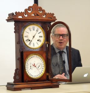 Have your antiques and collectibles appraised at the Kaukauna Public Library