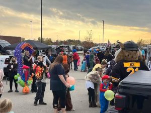 Aurora BayCare trunk-or-treat Tuesday in Kaukauna